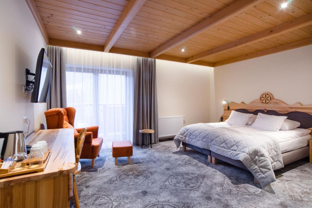 Double or Twin Room Balcony