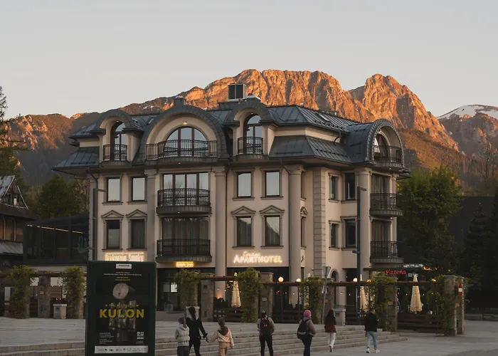 Aparthotel Cristina